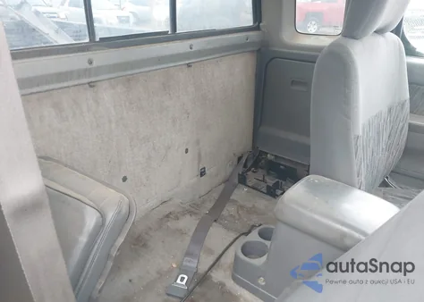 2000 Nissan Frontier Desert Runner Se-V6/Desert Runner Xe-V6 from USA, damaged, VIN 1N6ED26T8YC334677